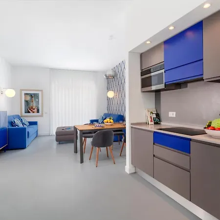 Appartamento Sorrentovibes - Luxury Design & Jacuzzi In Heart Of Sorrento