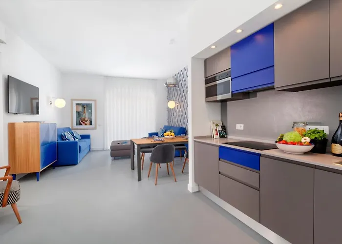 Appartamento Sorrentovibes - Luxury Design & Jacuzzi In Heart Of Sorrento